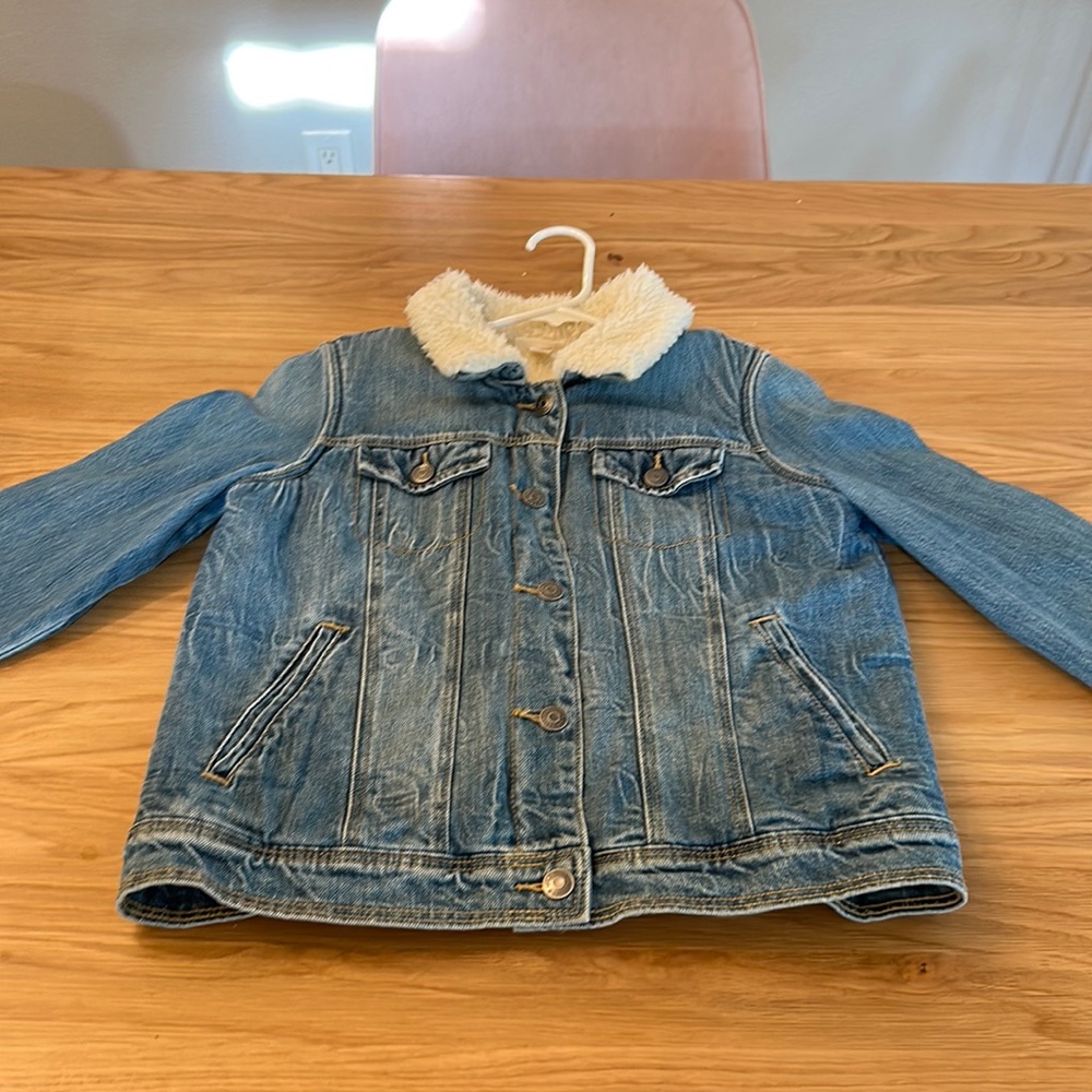 Cozy warm girl jean jacket - Picture 3 of 3